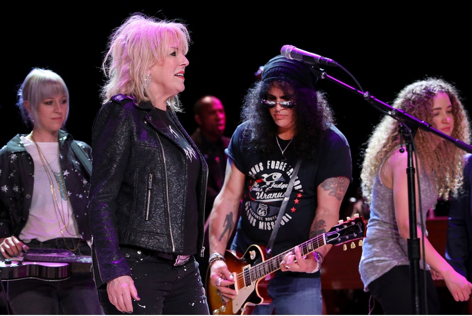 guitar-vista-the-stringer-rolling-stone-lucinda-williams-slash-americana-benefit