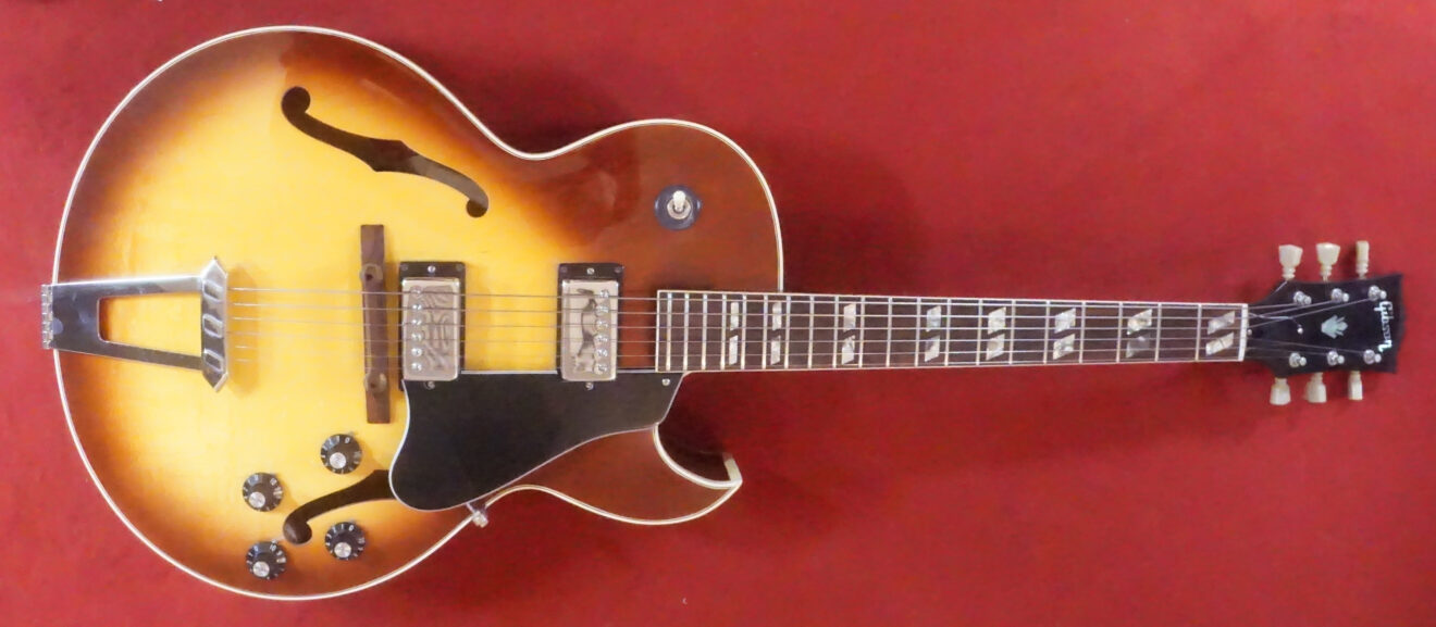 guitar-vista-nm-the-stringer-gibson-es-175-8305